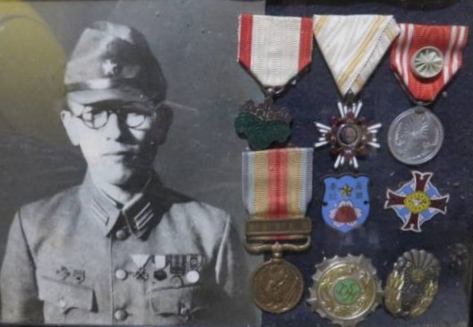 11th Army Long Service Badge.jpg