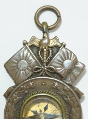 1894-95 Sino-Japanese War Gift Golden Kite  Compass.jpg