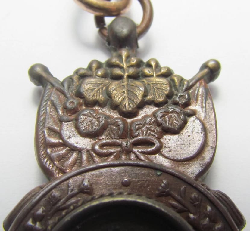 1904  Russo-Japanese War Declaration Commemorative Compass.jpg