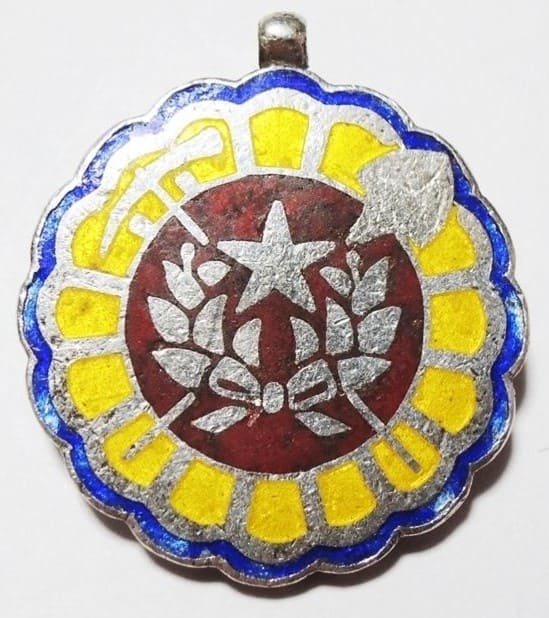1907 Japanese Imperial Army 1st Company Commemorative Badge.jpg