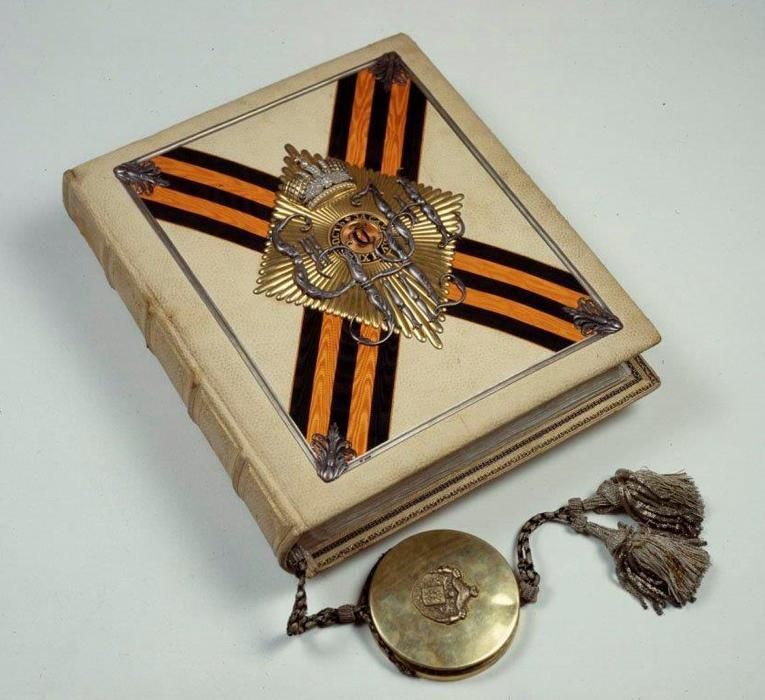 1913 St.George order Statute..jpg