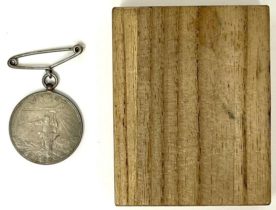 1920 Japan  National Census Taker’s Badge.jpg