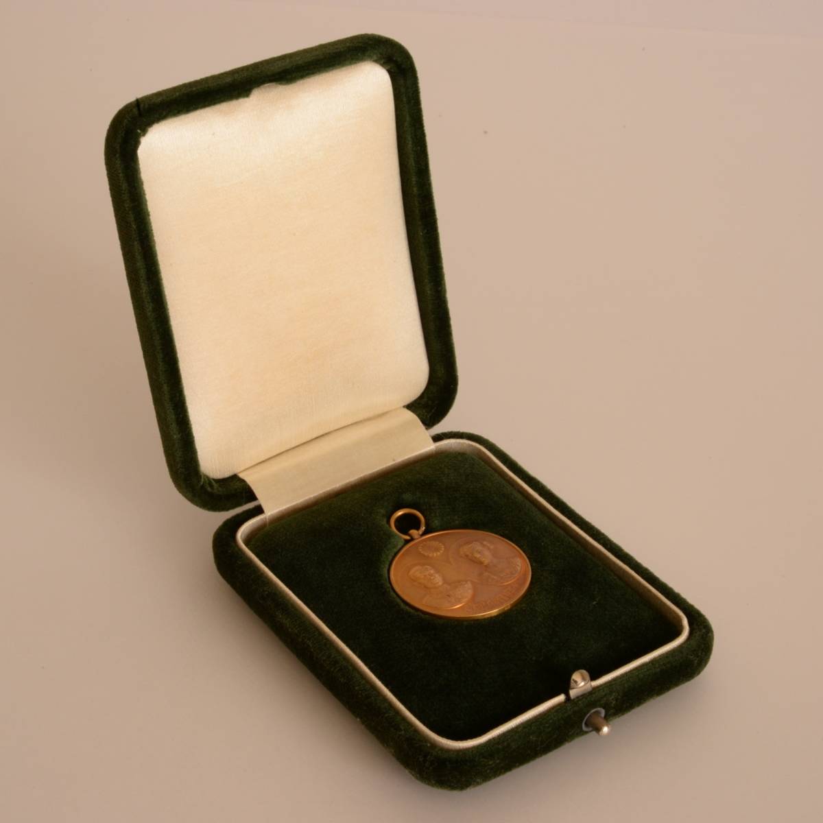 1924 Crown Prince Hirohito Royal Wedding  Commemorative Watch Fob-.jpg