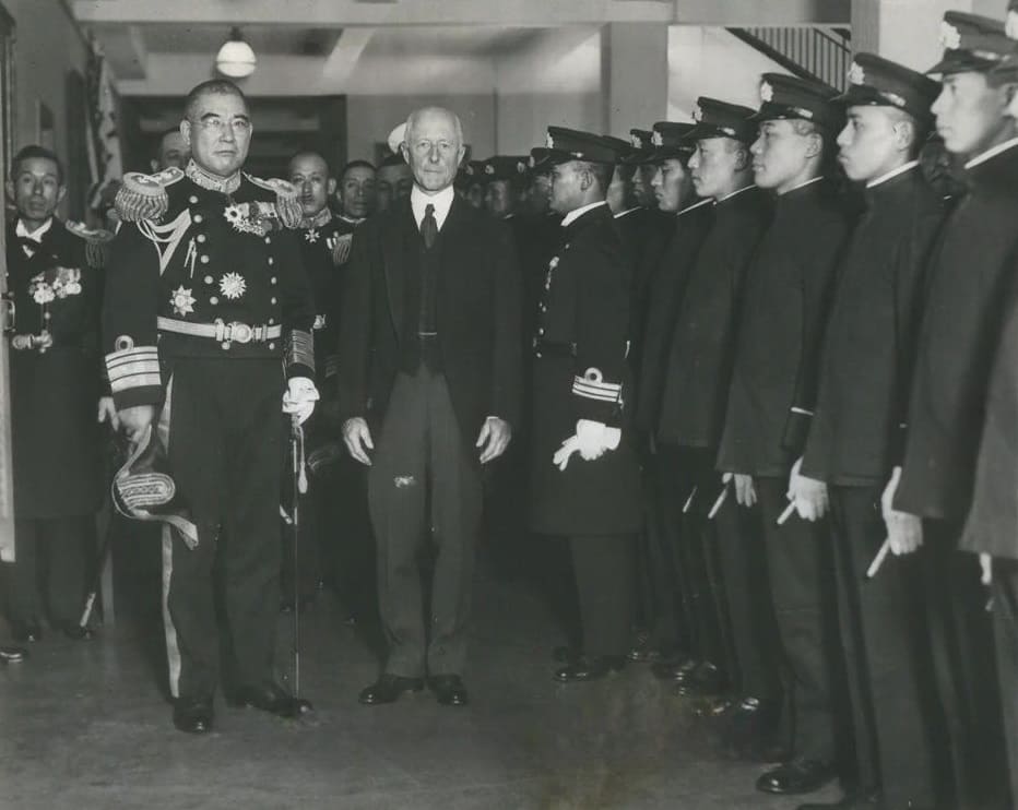 1929 Press Photo Vice Admiral Nomura And Imperial Japanese Training Sq.jpg