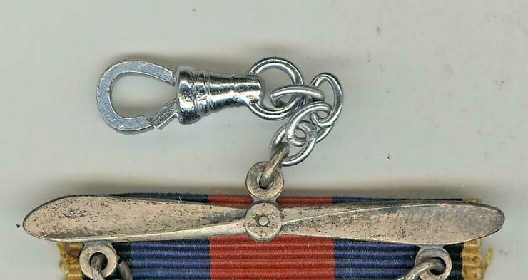 1930 Sea and Sky Expo in Commemoration of 25th Anniversary of the Battle  of Tsushima Badge.jpg