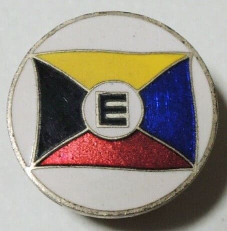 1930 Sea and Sky Expo in Commemoration of 25th Anniversary of the Battle of Tsushima Badge.jpg