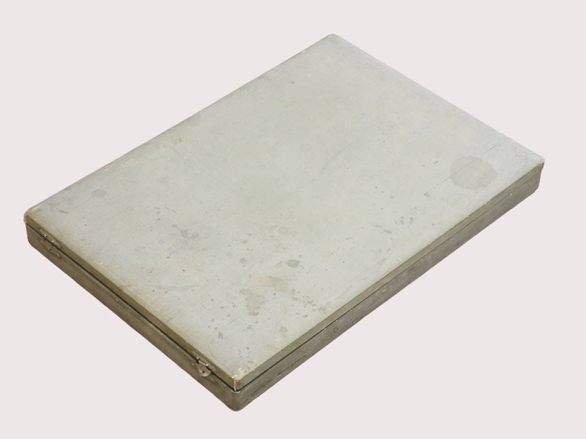 1931-1934 Manchurian  Incident Gift Plaquette from the Army Ministry.jpg