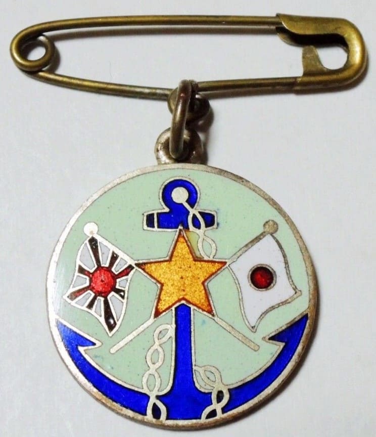 1931 Kasa-gun Union Branch of Imperial Military Reservist Association Badge.jpg