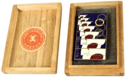 1932 Los Angeles Olympic  Games Triumphal Return Commemorative Belt Buckle.jpg 1932 Los Angeles Olympic  Games Triumphal Return Commemorative Belt Buckle.jpg