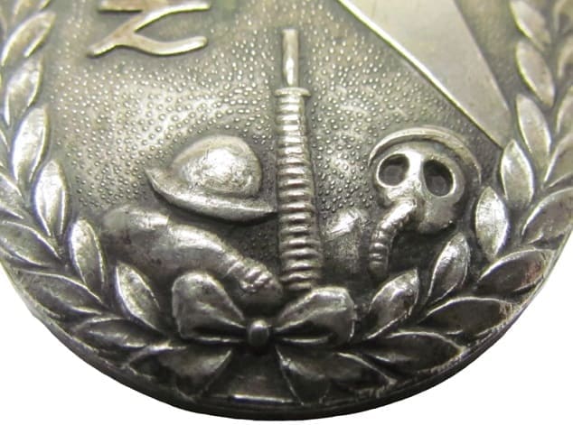 1933 Shiba Ward Air Defense  Corps Large Maneuvers  Commemorative Badge.jpg