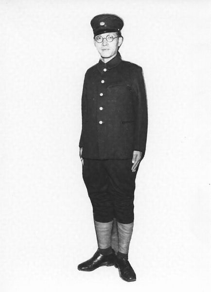 1935.jpg