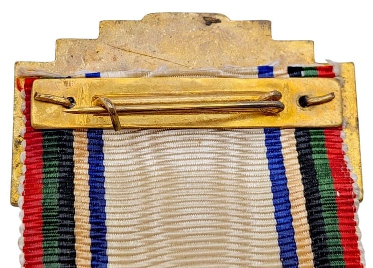 1936 ベルリン ドイツ オリンピック  日本代表 徽章.jpg