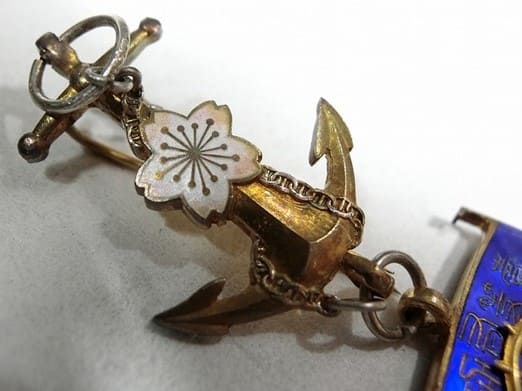 1st  class Merit Badge of Japan Seafarers Relief Association made by Tokyo Medal Works.jpg