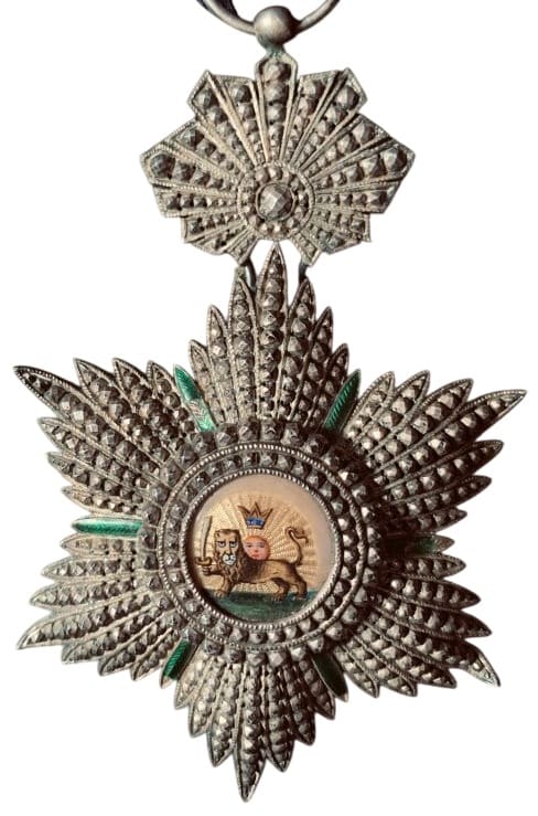 1st class Military Division Order of the Lion and Sun made by Halley.jpg