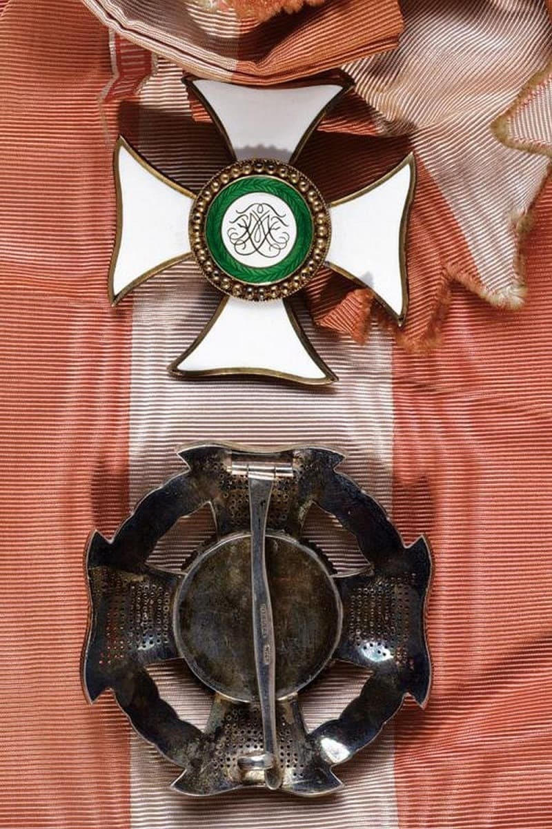 1st class Military  Orders of Maria Theresa made by Rothe.jpg