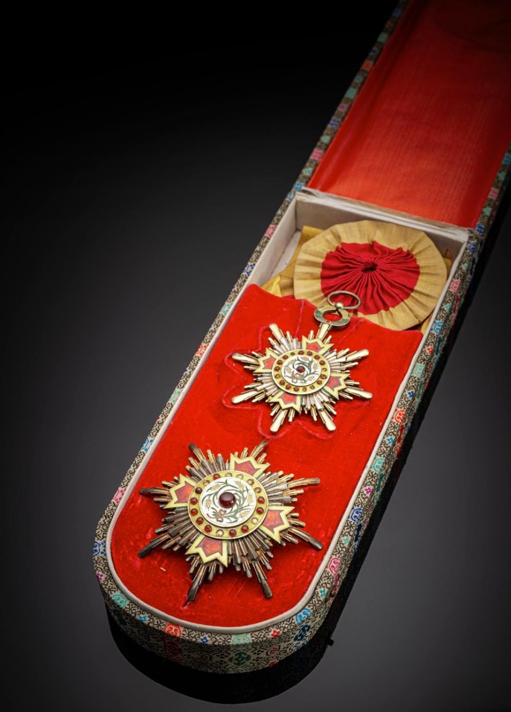 1st class Order of Precious  Brilliant Golden Grain.jpg