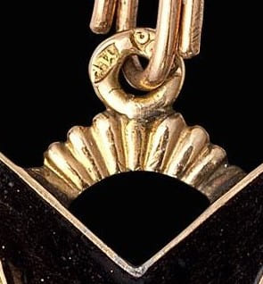1st class Order of St. Stanislaus made by August  Wendt AW workshop.jpg