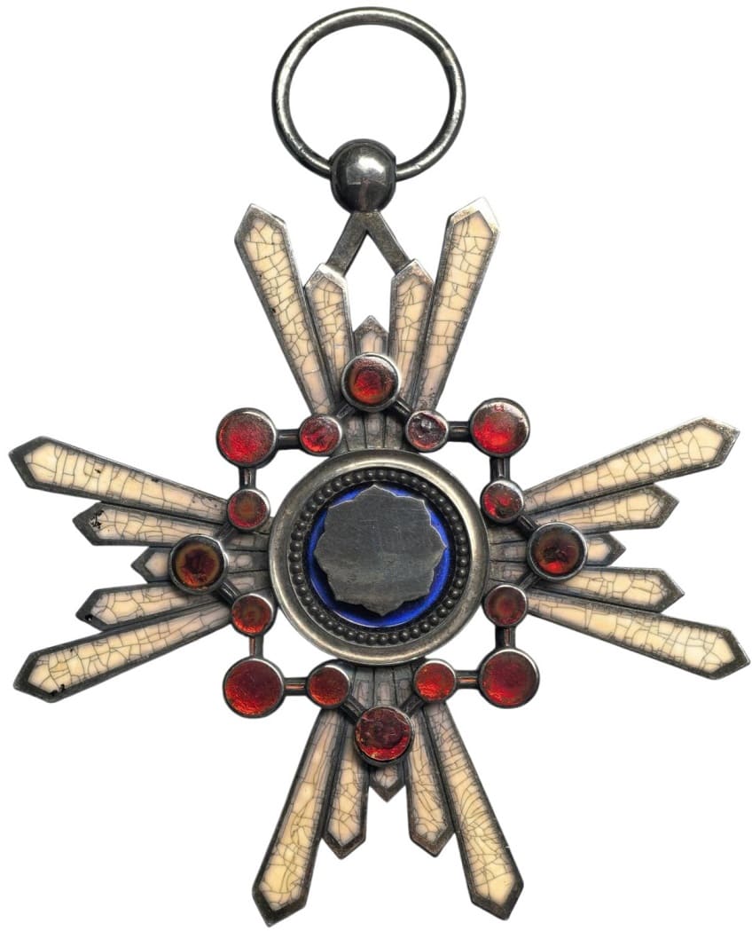 1st class Order of the Sacred Treasure  with mark 幣.jpg