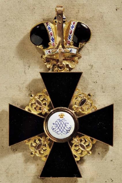 1st class Privately Commissioned Order of  Saint Anna with Imperial Crown.jpg