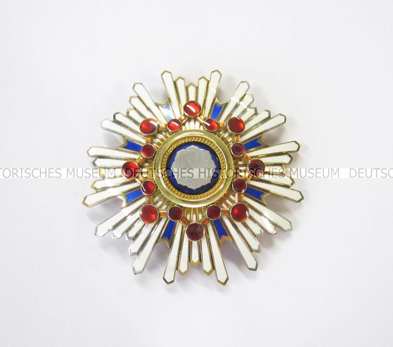 1st class Sacred  Treasure awarded in 1871 to German Diplomat Paul Frank.jpg