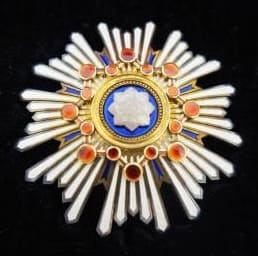 1st  class Sacred Treasure order awarded in 1906 to Japanese Diplomate Shirō Akabane.jpg