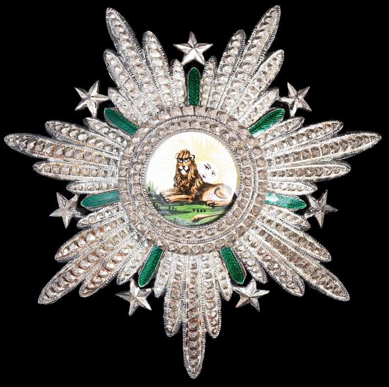 2nd class breast star with stars made by Wolfers.jpg