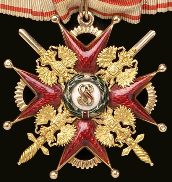 2nd class cross with swords made by Fabergé workshop.jpg