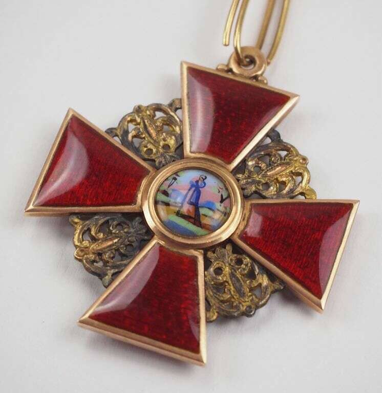 2nd class Order  of Saint Anna made in gold by  AK.jpg