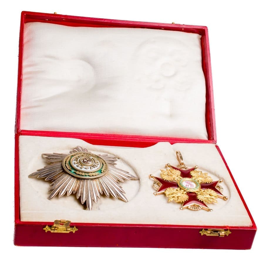 2nd class Order of Saint  Stanislaus case.jpg
