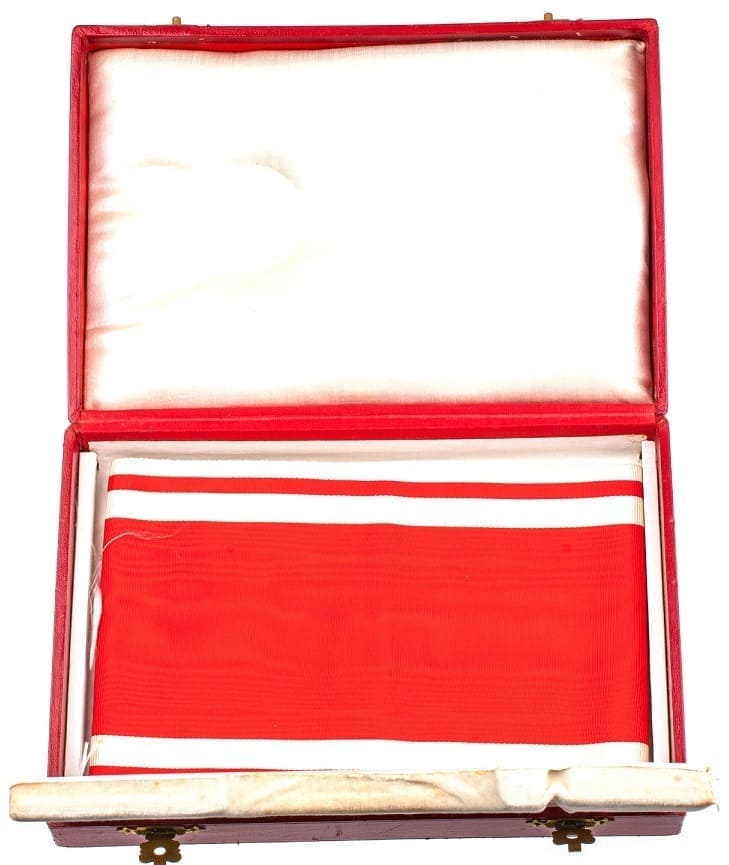 2nd class Order of Saint Stanislaus case.jpg