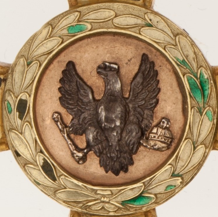 2nd class Order of Virtuti  Militari made by Immanuel  Pannasch.jpg