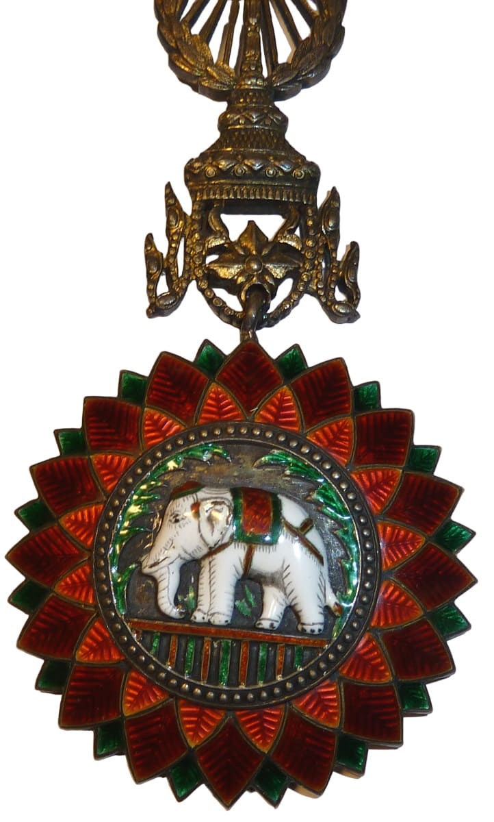 2nd class Order of White Elephant  awarded in 1909 to Prussian Infantry General.jpg