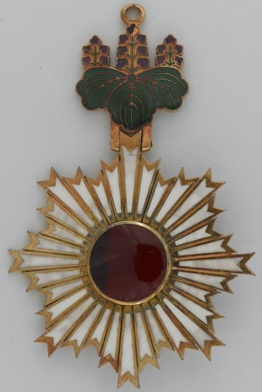 2nd class Rising Sun order awarded to General Sir Garrett O'Moore Creagh.jpg