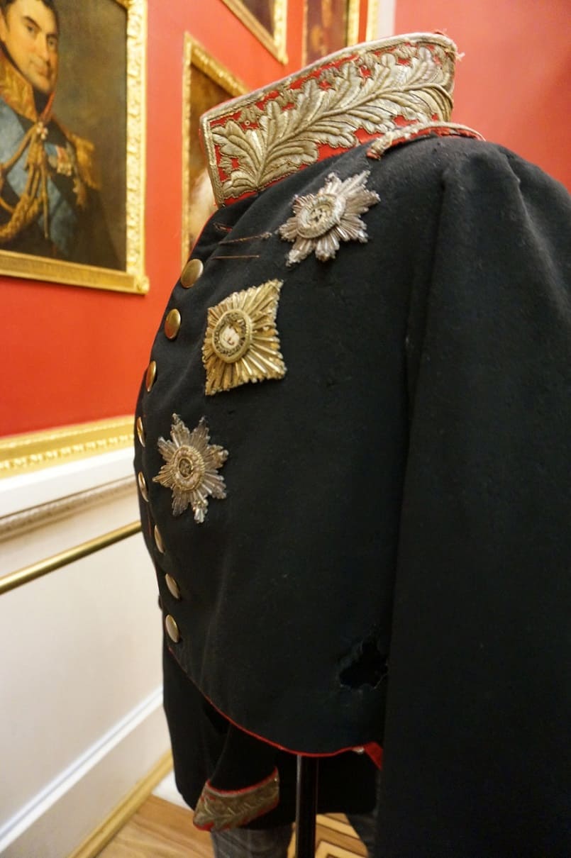 2nd class Saint George  Order Embroidered Breast Star.jpg