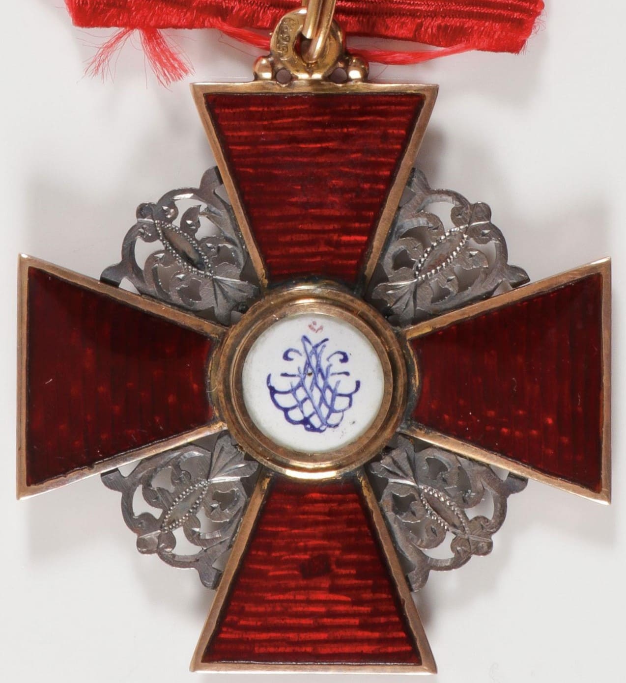 2nd class St.Anna order made  by Julius Keibel.jpg