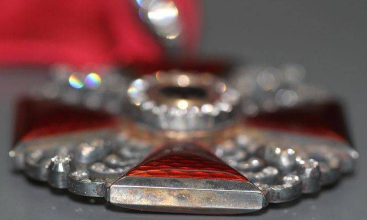 2nd class St.Anna with diamonds  for Non-Christians.jpg
