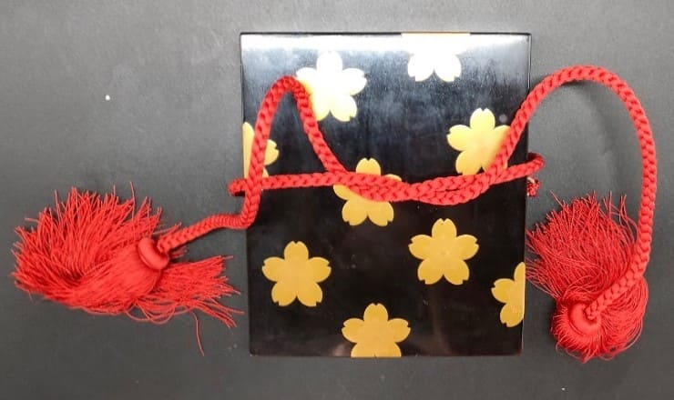 2rd class Order  of the Precious Crown in Case for Foreigners.jpg