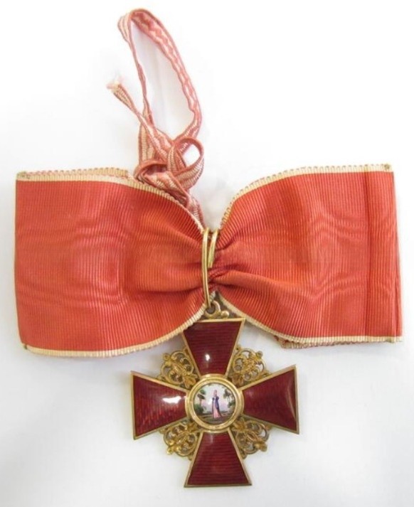 2st class St.Anna order made by Kammerer & Keibel.jpg