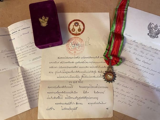 3rd class (Commander) Order of White Elephant awarded in 1926.jpg