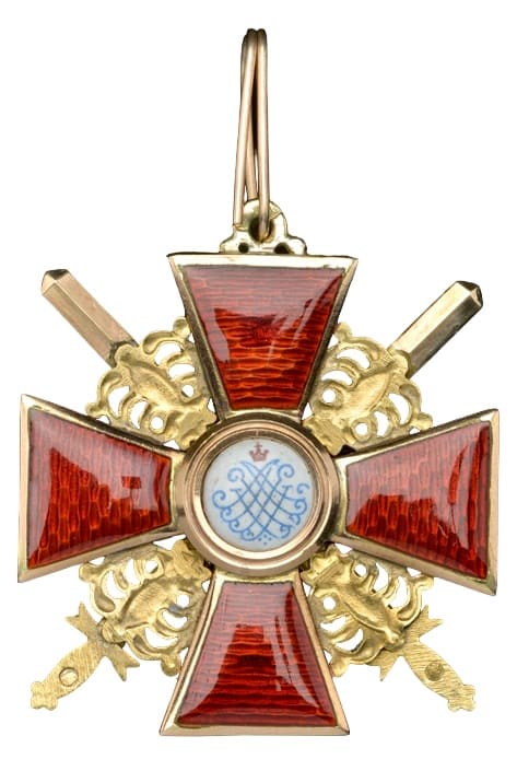 3rd class Order  of Saint Anna  with Swords made in gold by Eduard.jpg