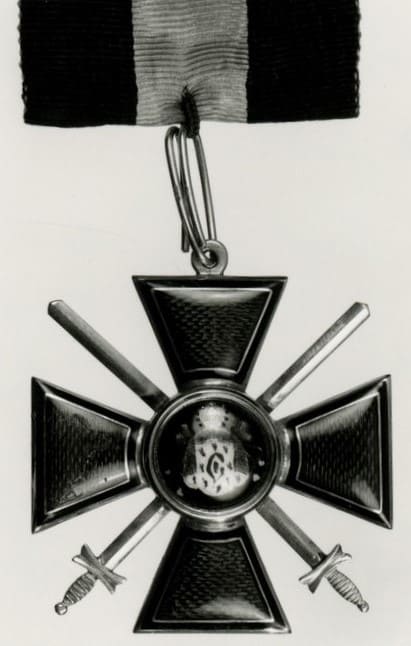 3rd class Order of Saint Vladimir  with swords made by  Dmitriy Osipov workshop.jpg