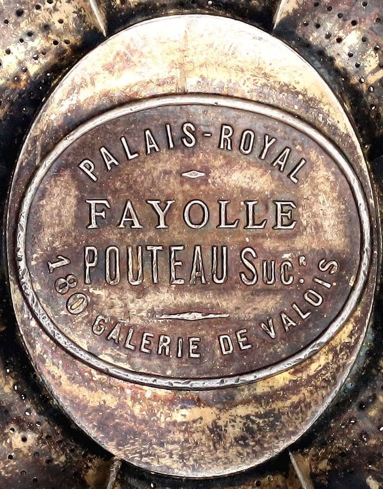 3rd class Order of the Dragon of Annam made  by  Foyolle-Pouteau, Paris.jpg