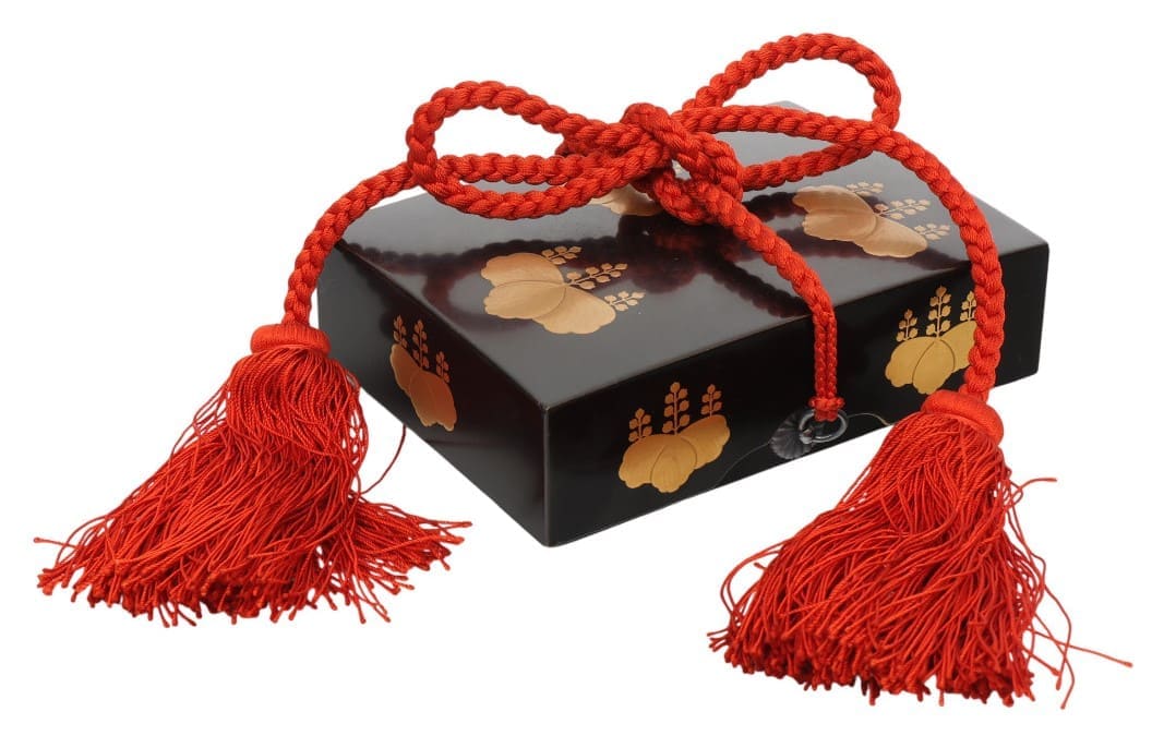 3rd class order of the Rising Sun case for a foreigners.jpg