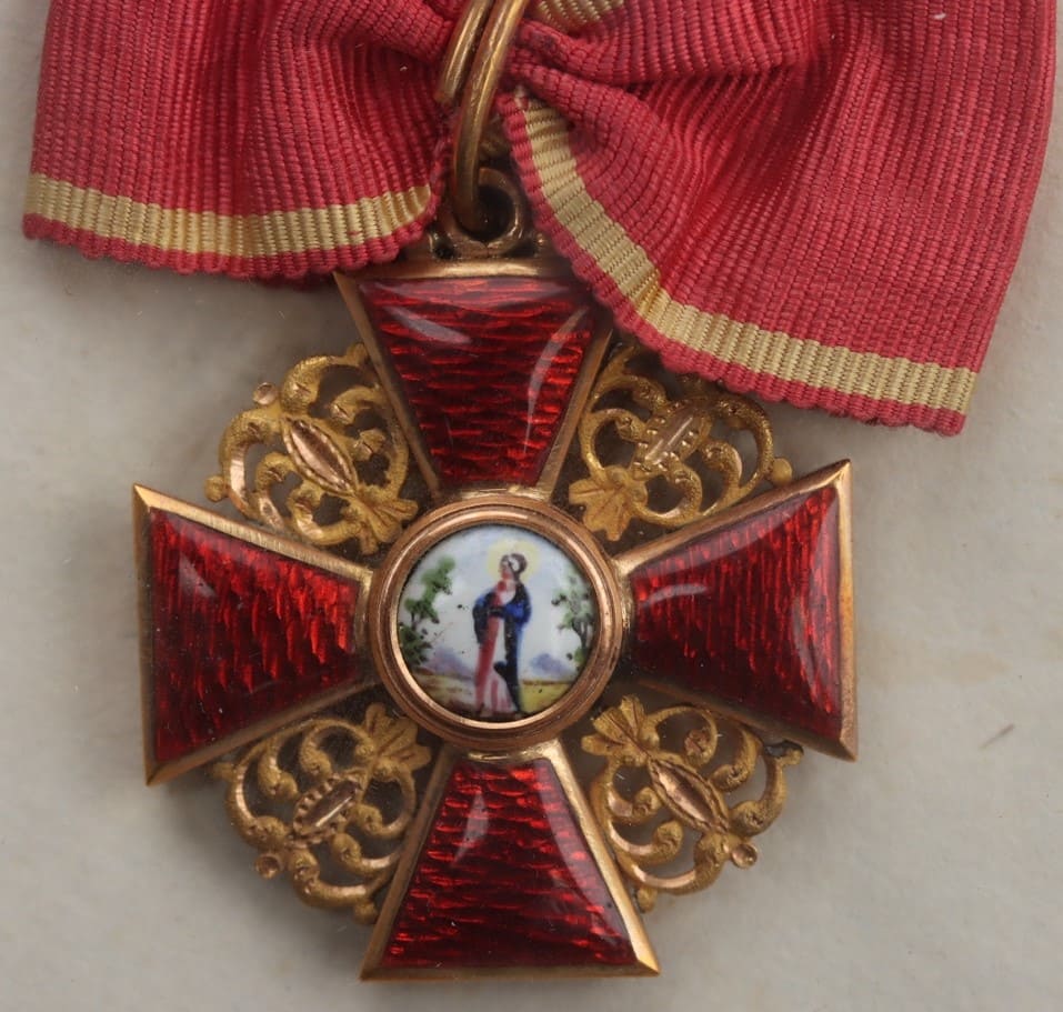 3rd class Saint Anna order with a bow.jpg