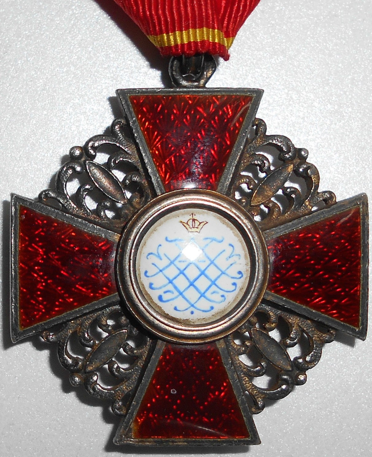 3rd class St.Anna order made  by Chobillon.jpg