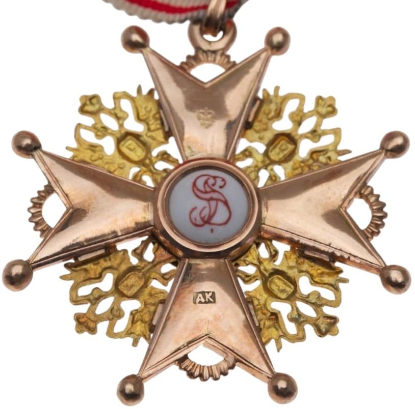 3rd class St. Stanislaus   order cross from 1882-1898  time period.jpg