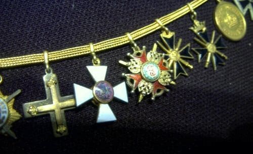 4th class cross inside of the medal bar of unknown German Freikorps  veteran..jpg