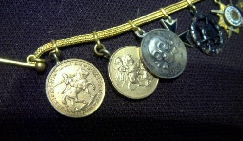 4th class cross inside of the medal bar of  unknown German Freikorps veteran..jpg