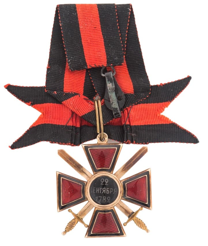 4th class Order of Saint Vladimir  made by St.Petersburg workshop.jpg