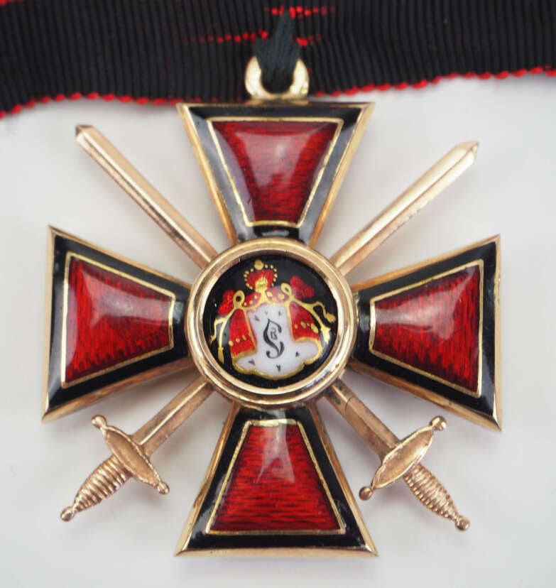 4th class Order of Saint Vladimir  made by the Alexander Brylov workshop.jpg